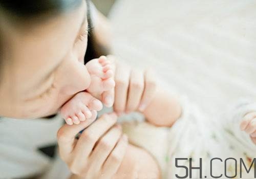 剖腹產(chǎn)后排便困難怎么辦？剖腹產(chǎn)后怎樣快速排便？