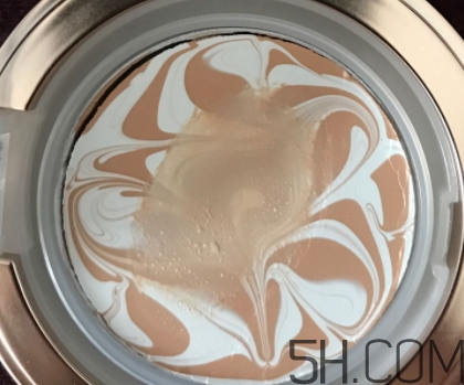 水粉霜是什么？水粉霜是粉底液嗎？