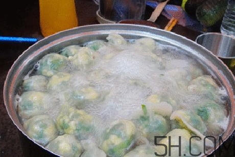 煮餃子怎么煮不破皮？煮餃子怎么看熟沒熟？