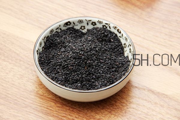 黑芝麻能多吃嗎？黑芝麻吃多了有什么壞處？