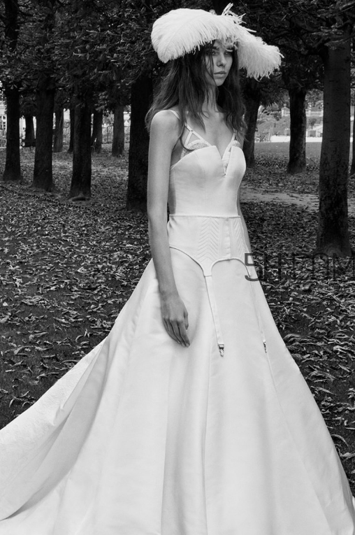vera wang2018秋季婚紗系列怎么樣_好看嗎？