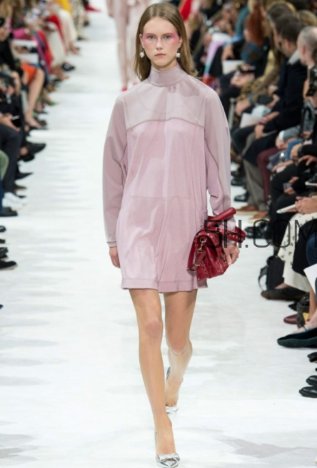 valentino2018春夏系列怎么樣_好看嗎？