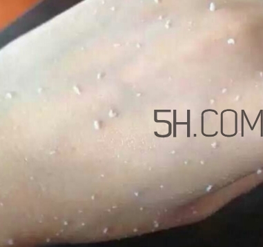 beauty buffet去角質(zhì)凝膠怎么用？