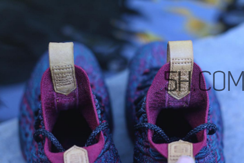nike lebron 15 cavs騎士隊配色發(fā)售時間_多少錢？