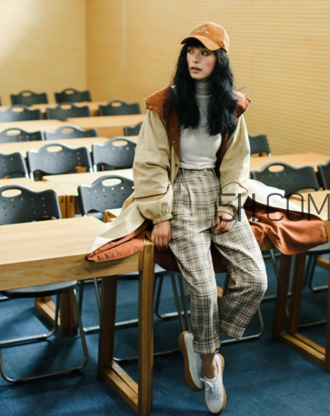 卡其色風(fēng)衣配什么鞋子？卡其色風(fēng)衣搭配鞋子圖片