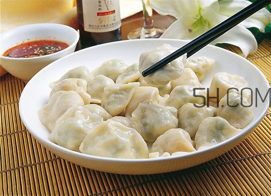 十個月的寶寶可以吃餃子嗎？寶寶吃什么餡的餃子好？