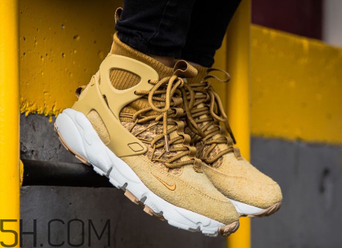 nike air footscape mid小麥配色上腳效果怎么樣？