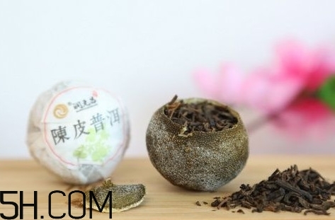 小青柑會(huì)上火嗎？小青柑整個(gè)泡和掰開(kāi)泡味道有什么區(qū)別？