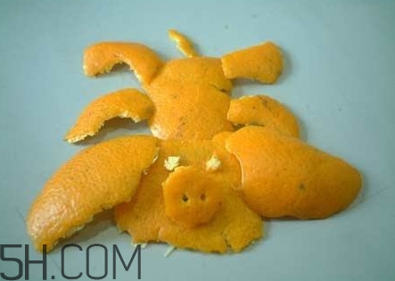 橘子皮有哪些作用？橘子皮等于陳皮嗎
