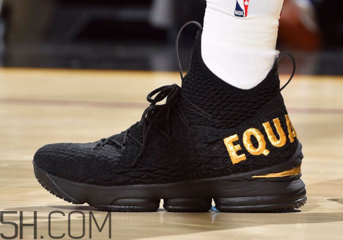 nike lebron 15 equality黑金配色會發(fā)售嗎？