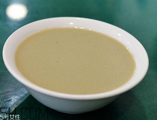 豆汁兒是什么做的？豆汁兒是什么味道