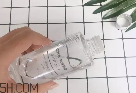 muji無印良品化妝水怎么用？無印良品化妝水使用心得