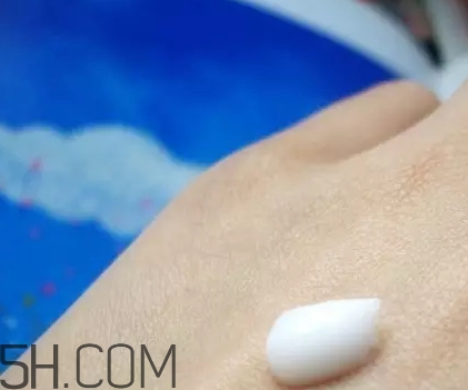 muji無(wú)印良品乳液哪款好？無(wú)印良品乳液區(qū)分