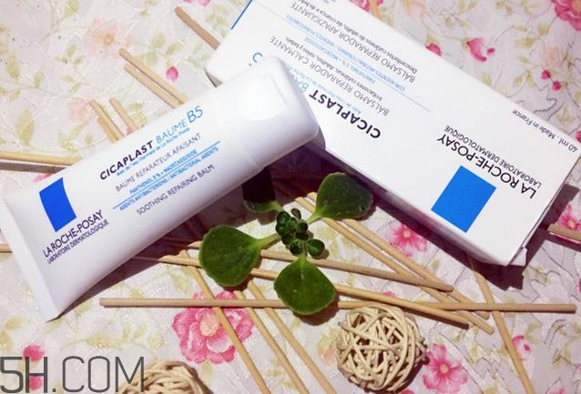 理膚泉b5有激素嗎？理膚泉b5有100ml的嗎？