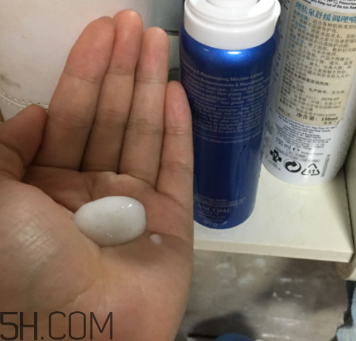 蘭蔻臻白清爽泡沫美容液多少錢？怎么樣？