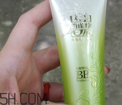 百雀羚bb霜孕婦能用嗎？百雀羚bb霜擠壓不出來怎么回事？