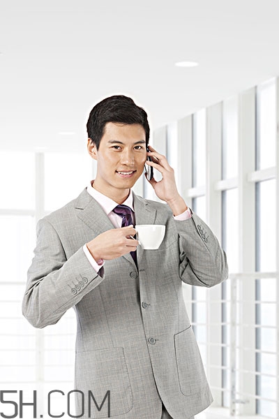 膽結(jié)石為什么晚上疼？膽結(jié)石為什么會(huì)腹脹？