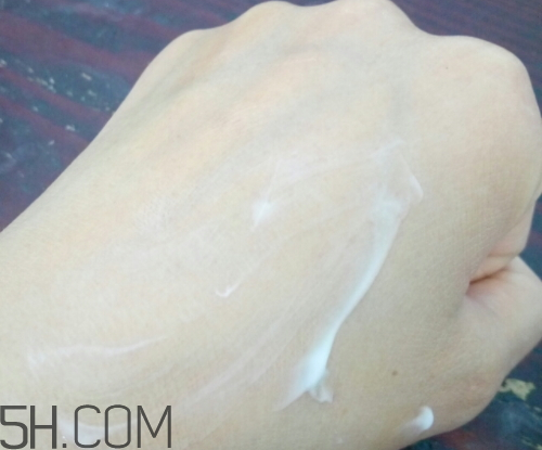 香柏樹薰衣草敏感修復(fù)乳液怎么樣？多少錢？