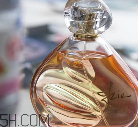 sisley izia伊莎香水怎么樣？希思黎izia香水好聞嗎