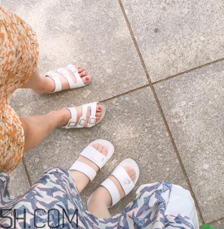 熱風(fēng)的鞋子保修嗎？熱風(fēng)的鞋可以退換嗎？