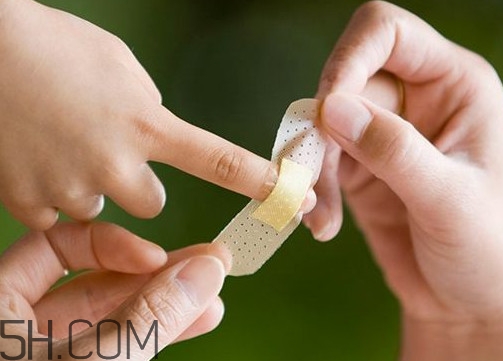 創(chuàng)可貼的用處是什么？創(chuàng)可貼哪些傷口能用