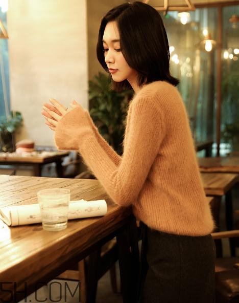 兔毛衣服縮水了怎么辦？兔毛衣服怎么在家清洗？