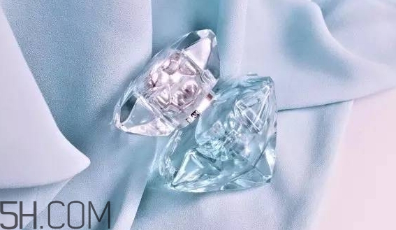 萬(wàn)寶龍lady emblem香水好聞嗎？萬(wàn)寶龍lady emblem藍(lán)鉆香水價(jià)格