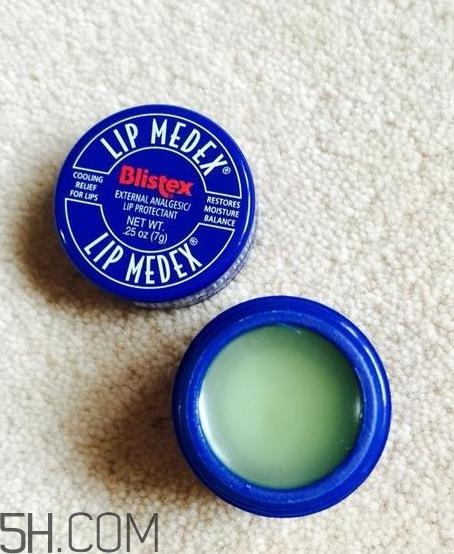小藍(lán)罐唇膏正品多少錢？小藍(lán)罐唇膏怎么涂抹？