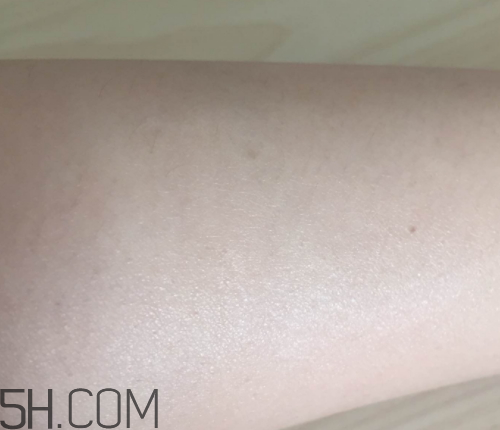 初之印修容氣墊CC霜怎么樣？多少錢？