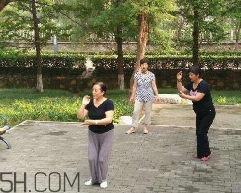 八段錦能治什么??？太極拳八段錦五禽戲哪一種最好