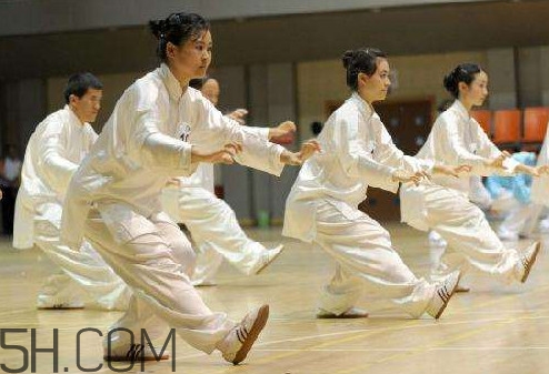 八段錦是誰創(chuàng)立的？八段錦什么時候練最好