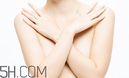 健康的乳房是什么樣的？如何自檢乳房健康