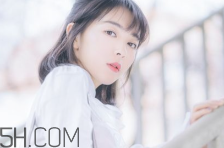 防曬乳需要卸妝嗎？防曬噴霧能用多久？