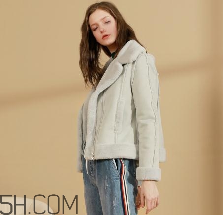皮毛一體掉毛怎么辦？皮毛一體的衣服怎么清洗？