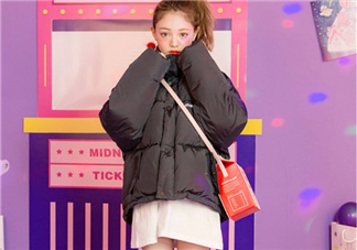 羽絨服和皮草哪個暖和？皮草暖和還是羽絨服暖和？