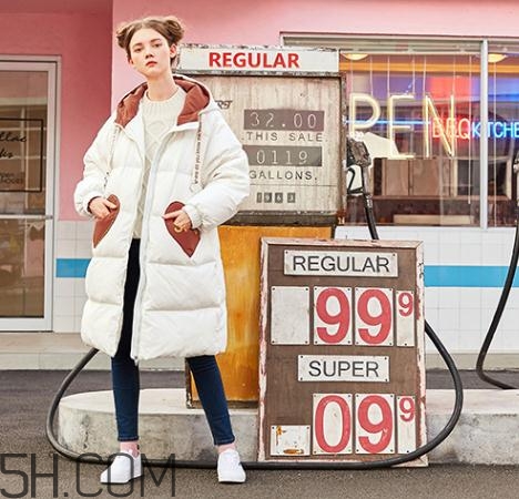 白色羽絨服怎么保存不發(fā)黃？白色羽絨服怎么打理？