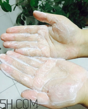 二爺新漢方氨基酸洗面奶怎么用？二爺洗面奶使用心得