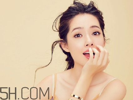國(guó)內(nèi)合格又好用的化妝品有哪些？超詳細(xì)的化妝步驟