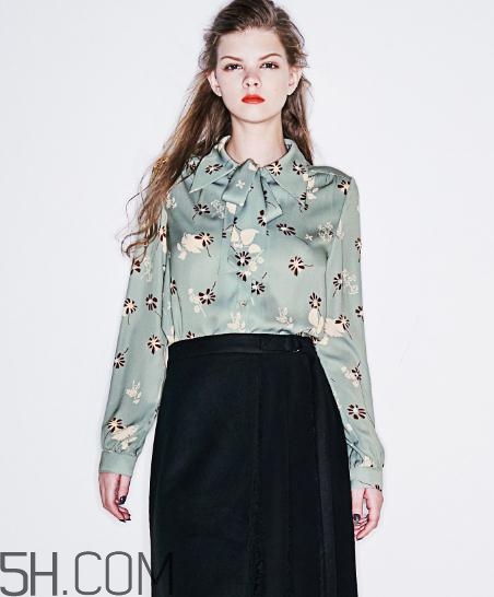 曼婭奴屬于幾線牌子？曼婭奴的衣服什么檔次？