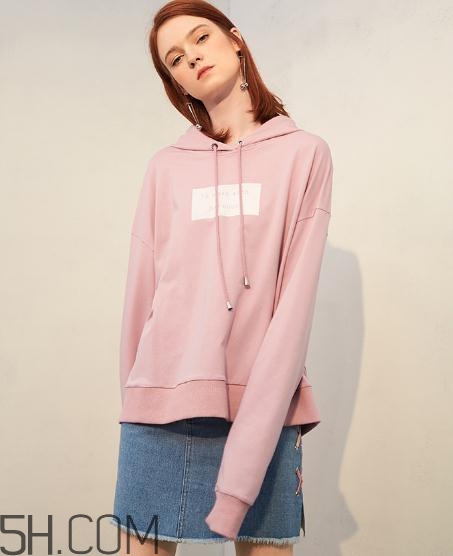 闊色衣服質(zhì)量好嗎？闊色有實體店嗎？