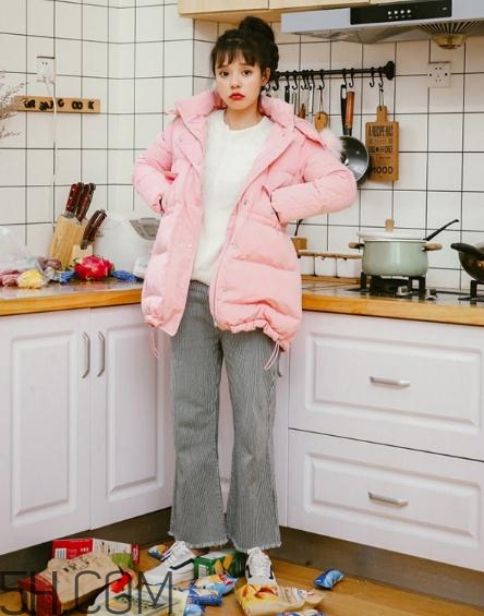 粉色羽絨服怎么搭配？粉色羽絨服搭配圖片