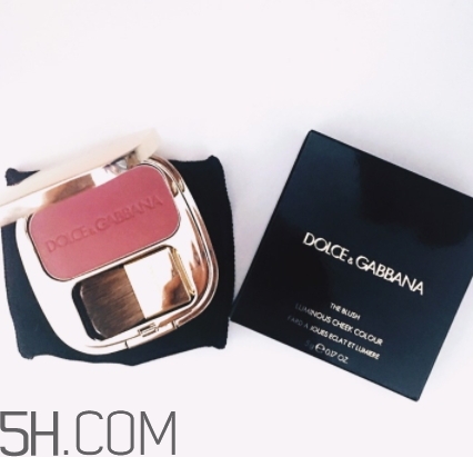 dolce gabbana腮紅多少錢(qián)？DG杜嘉班納腮紅專(zhuān)柜價(jià)格