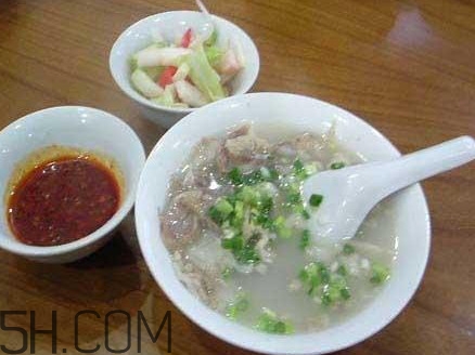 羊肉湯不能和什么一起吃？羊肉湯上火嗎