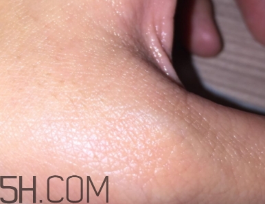 娜貝爾眼霜效果怎么樣？娜貝爾眼霜怎么用？