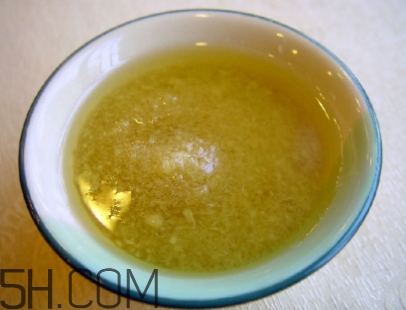 佰草世家生發(fā)是真的嗎？佰草世家頭發(fā)增長(zhǎng)液有用嗎