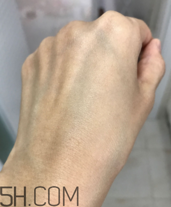 絲塔芙保濕潤膚乳嬰兒能用嗎？絲塔芙潤膚乳怎么樣？