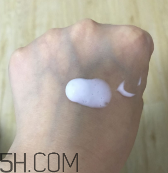絲塔芙保濕潤膚乳嬰兒能用嗎？絲塔芙潤膚乳怎么樣？