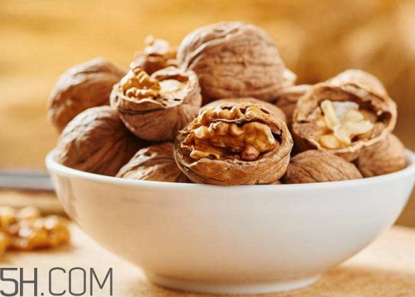 支氣管炎吃什么食物好？急性支氣管炎的癥狀