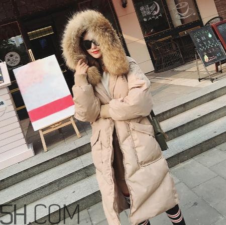 羽絨服會越穿越松嗎？羽絨服會越穿越大嗎？