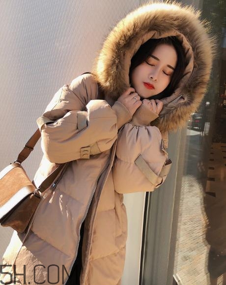 羽絨服毛領(lǐng)怎么清洗？羽絨服毛領(lǐng)怎么變蓬松？